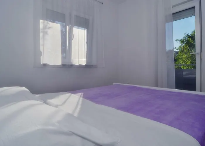 Apartments Edita
