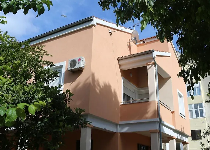 Apartments Edita
