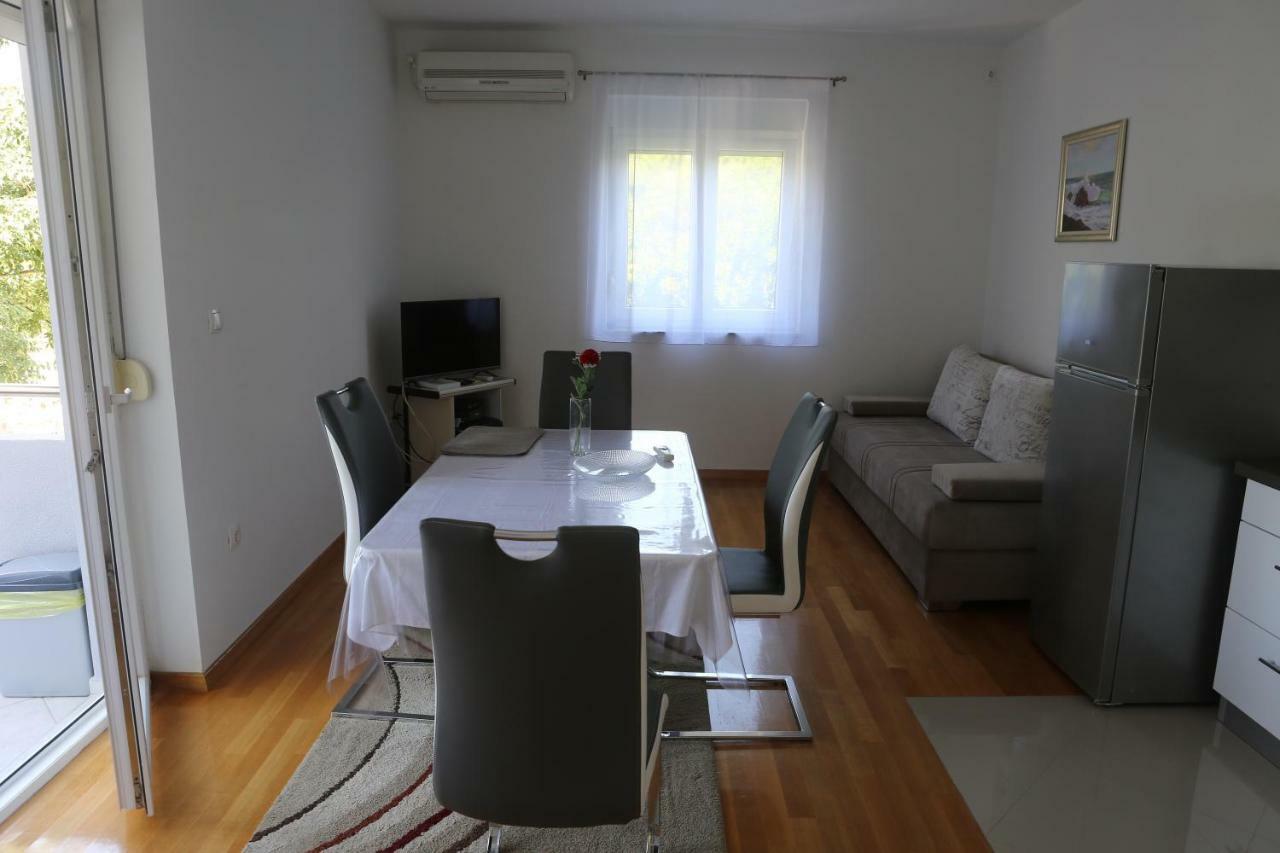 Edita Apartment *