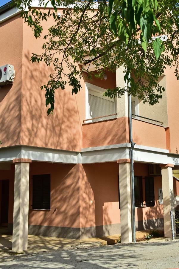 Apartment Edita *