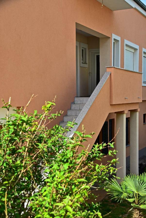 Edita Apartamento *