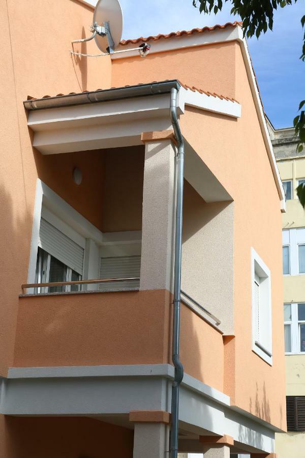 Edita Apartamento *